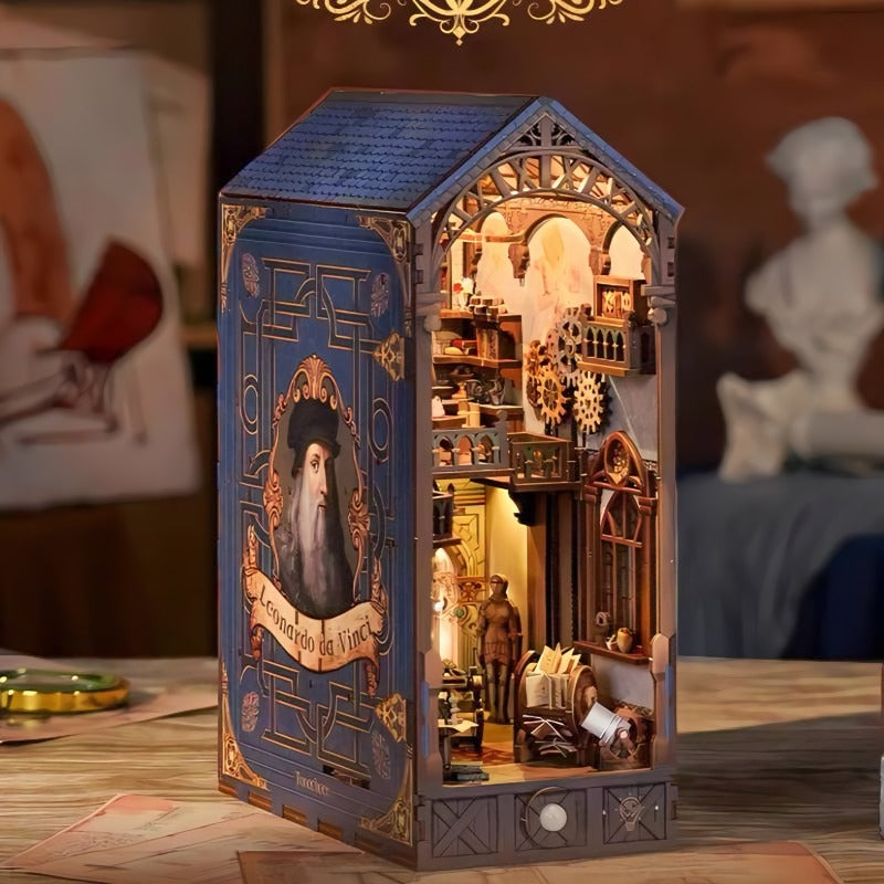 Da Vinci’s Fantasy Induction Book Nook