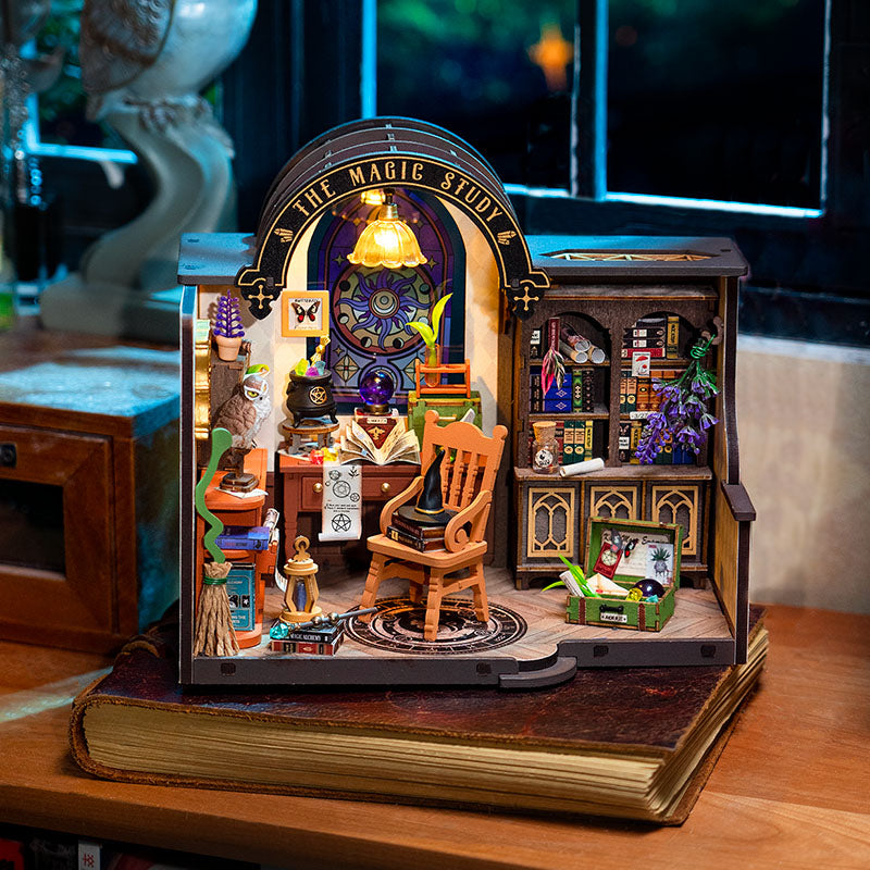 The Magic Study DIY Miniature House