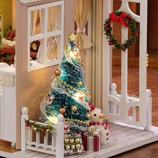 Christmas Times DIY Mini Doll House Kit