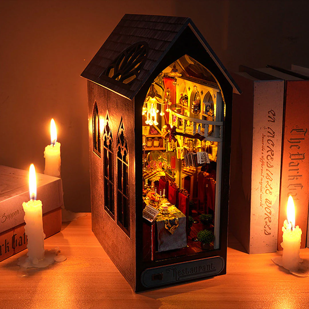 Magic Restaurant DIY Book Nook