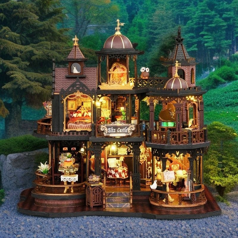 Edinburgh Castle DIY Miniature House